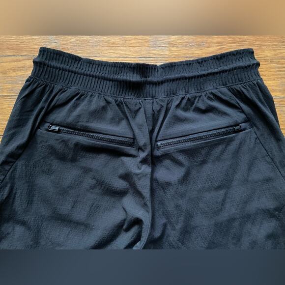 ATHLETA Black Nylon Joggers sz 0 - Picture 8 of 14
